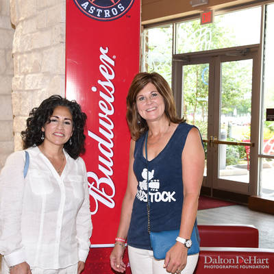 Check Presentation at Anheuser-Busch Brewery <br><small>June 11, 2017</small>