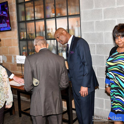 Hcdla 2019 - Petition Signing For Candidates At Lagrange  <br><small>May 14, 2019</small>