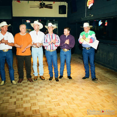Lean on Me Foundation Presents Check to Bering Foundation <br><small>May 13, 2000</small>