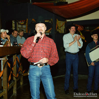 Lean on Me Foundation Presents Check to Bering Foundation <br><small>Oct. 27, 2000</small>