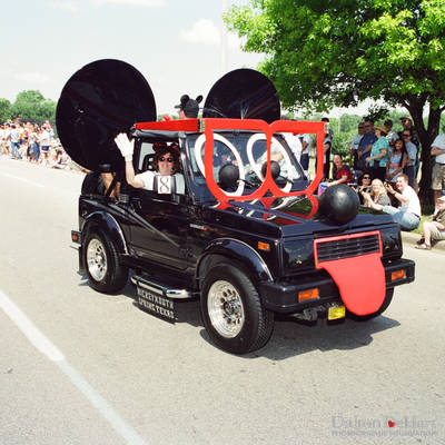 Art Car Parade <br><small>April 28, 2001</small>