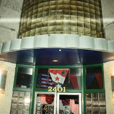 Rich's Bar <br><small>Oct. 6, 2001</small>