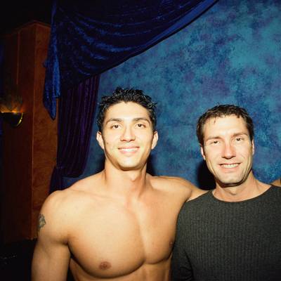 Jay Shapland and Victor Calderone at Rich's Bar <br><small>Oct. 20, 2001</small>