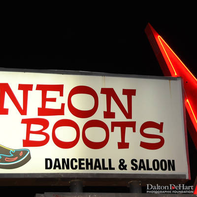 Country Dinner Weekend - Neon Boots and Up Restaurant <br><small>Oct. 1, 2016</small>